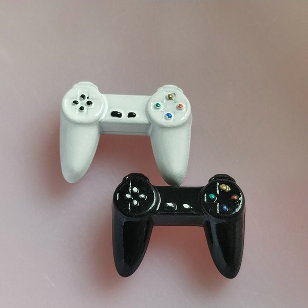 thumbnail image 2 of 2pcs Miniature Dollhouse Accessory Realistic Alloy Gamepad Tiny Game Controller Decoration For Dollhouse Decor Mini Gamepad Model | Fruugo NO 2 of 14