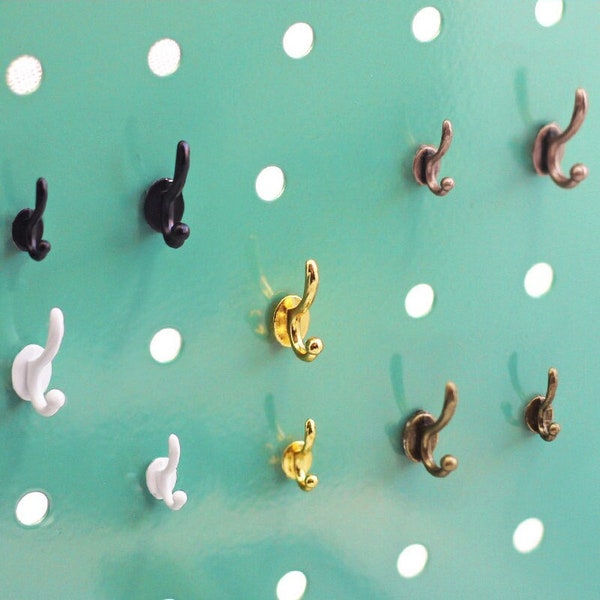 4pcs Dollhouse Hooks, 1:12 Miniature Wall Hooks, Mini Metal Wall Hangers, Dollhouse Clothes Coat Hook Rack Modle Toy