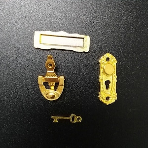 4PCS Miniature Door Knobs, 1:12 Dollhouse Miniature Door Key, Lock, Knocker Set, Dollhouse Home Decoration