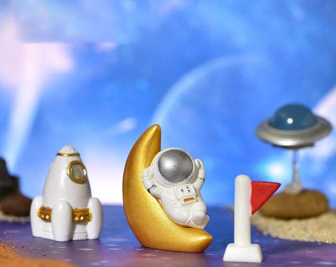 Miniature Astronaut, Miniature Figurines Kawaii Space Astronaut ...