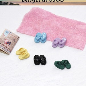 Miniature Slipper, 1Pair Dollhouse Miniature Mini Casual Slippers, Dollhouse Miniature Slipper