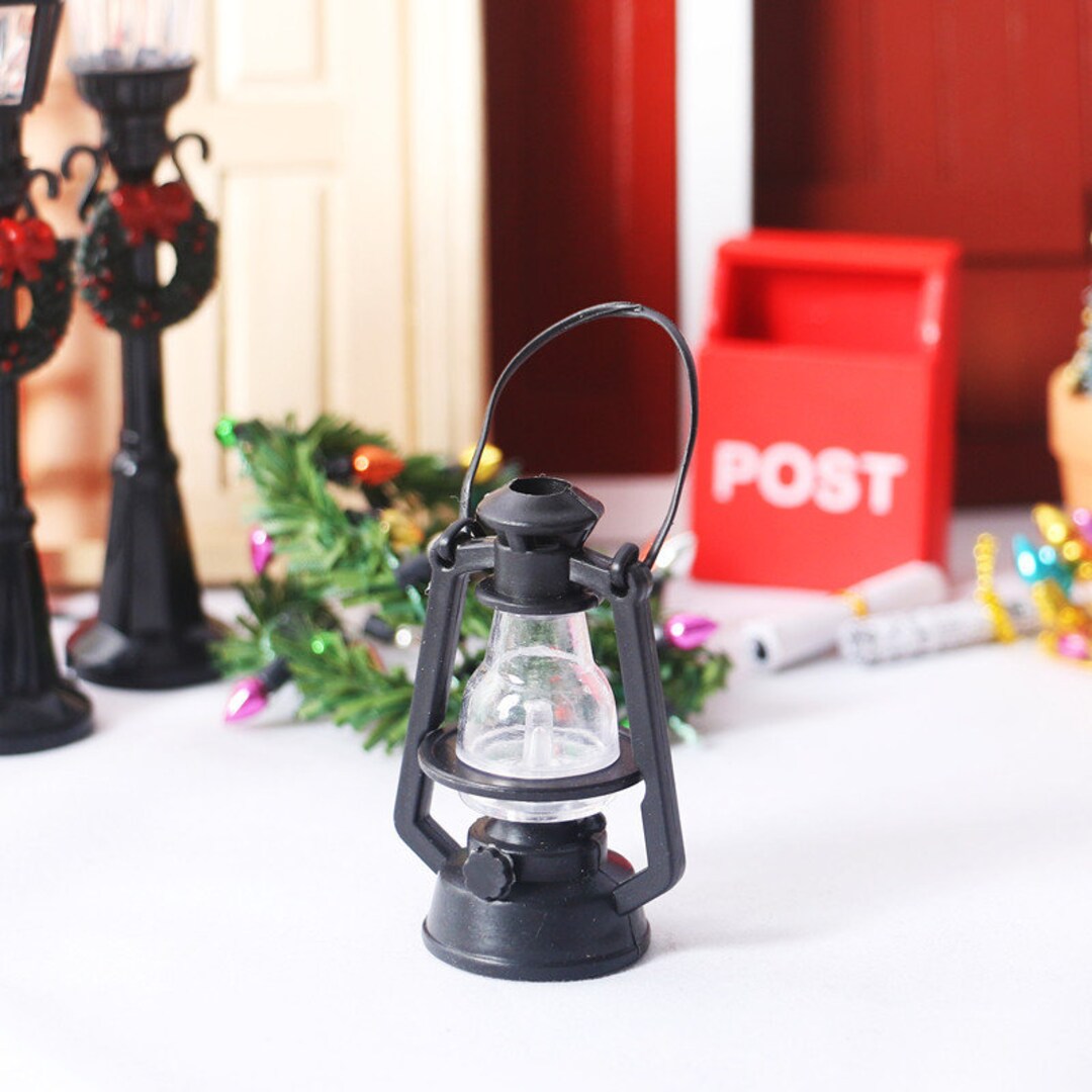 Miniature Lantern Mini Kerosene Lamp Light Dollhouse Decoration Accessories, 1:12 Dollhouse Miniature Kerosene Lamp(Type 2-with Light)