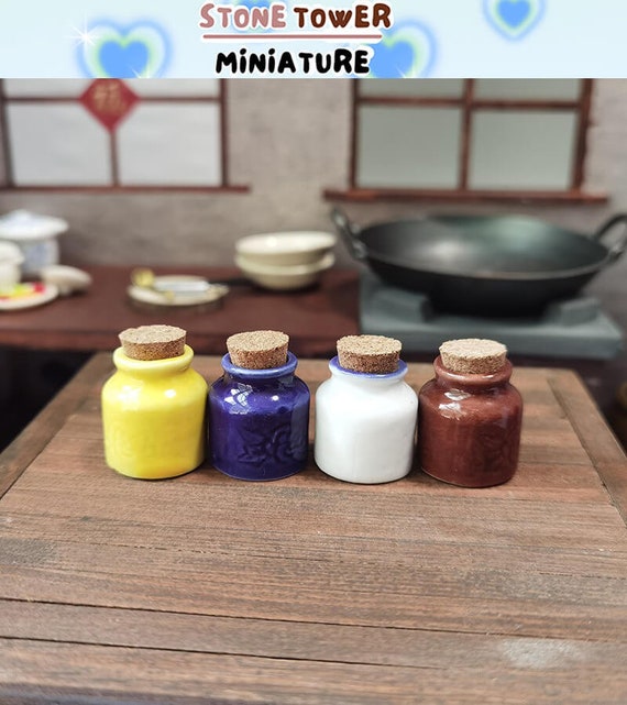 Set 9 Pezzi Bottiglie In Miniatura Scala 1:12 Per Casa Delle Bambole - Vetro Blu
