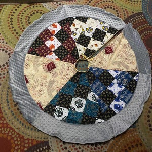 Quilted Christmas Tree Skirts(reversible)