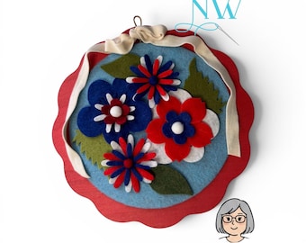 READY TO SHIP-Patriotic Floral Felt Wall Hanging