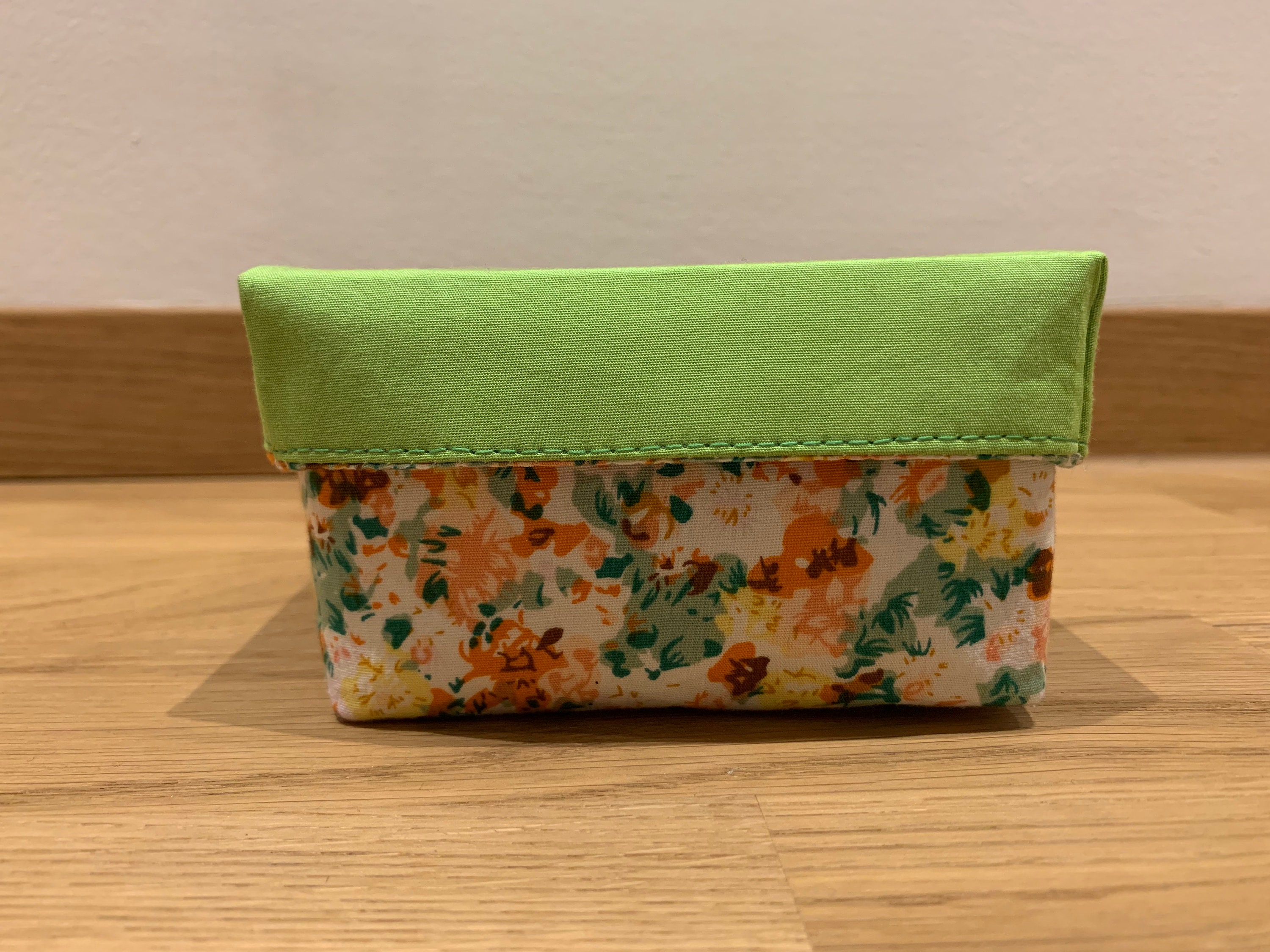 Geflochtener Eierkorb Aus Rattan - Natürlich Und Dekorativ