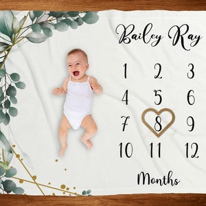 Baby Milestone Blanket, Gender Neutral Monthly Growth Tracker, Personalized Unisex Baby Blanket, Custom Baby Shower Gift, New Baby Gift