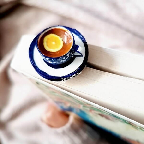 BOOKMARK- Lemon tea in porcelain style cup and saucer stick bookmark / tea bookmark / lemon tea / 3D bookmark / stick bookmark
