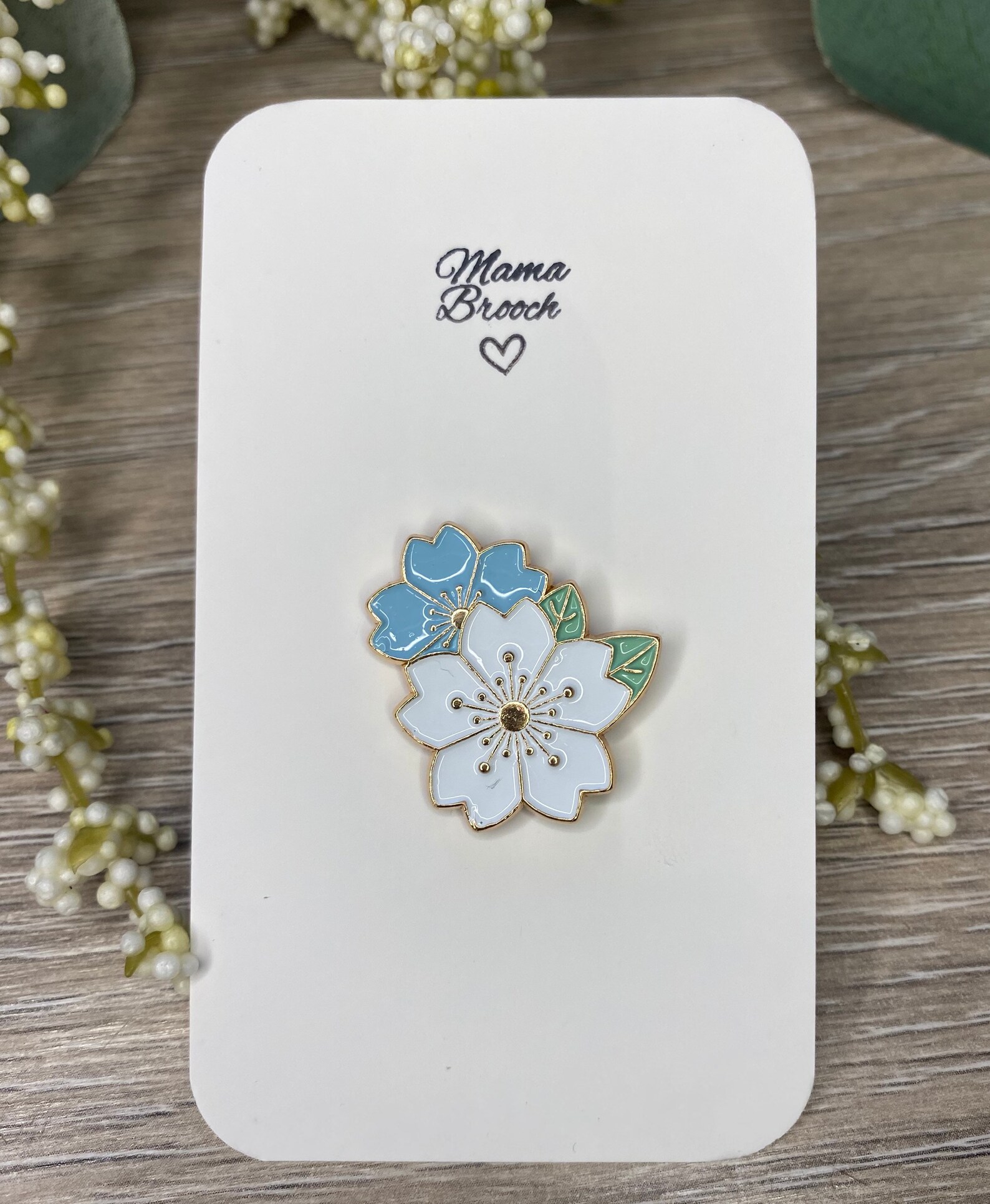 Blue and White Flower Badge Pin. Flower Badge Pin. Flower Etsy