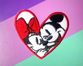 Mickey en Minnie Mouse hart geborduurde opstrijkpatch