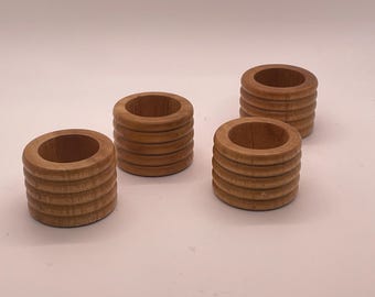 Vintage Wood Napkin Rings Set of 4, Rustic Table Decor, Farmhouse Dining, Mid Century Wooden Napkin Holders, Natural Wood Table Setting