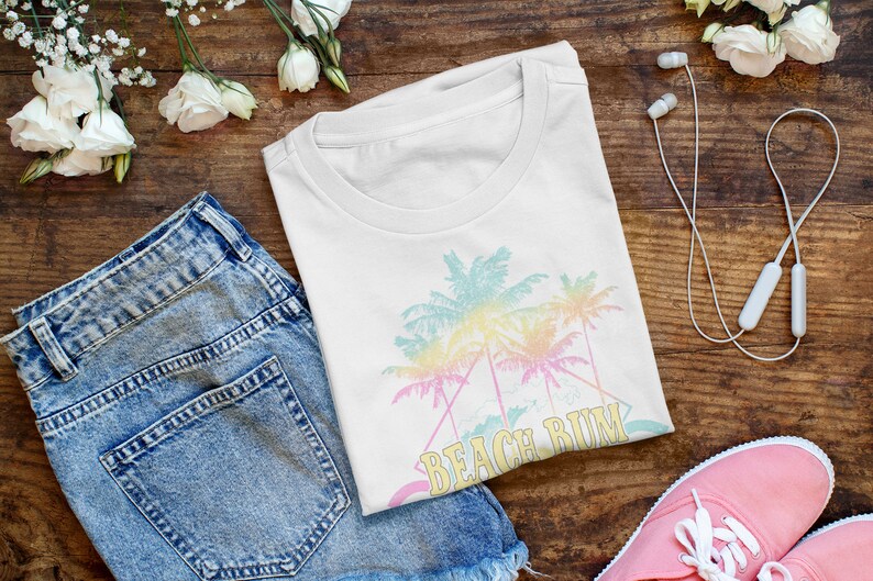 Beach Bum PNG - Playa png - Sublimación de playa - Retro png - Verano png - Diseño de camisa - Vintage Look - Sublimación Diseño Descargar imagen 4