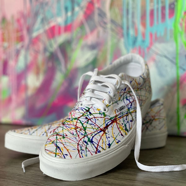 Handbemalte Schuhe | Auftragsarbeit | Action Painting | Unisex bemalte Schuhe | Unikat | Vans | Converse | Abstrakte Kunst auf Turnschuhe |