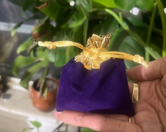 Mystery Pouch || Medium Crystal, seashells, & more.