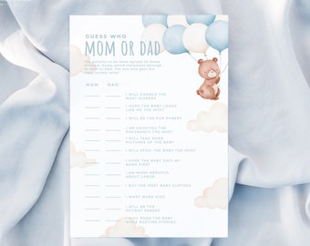 Puede incluir: Un juego de baby shower imprimible con un fondo de acuarela azul y blanco. El juego pide a los invitados que adivinen quién cambiará más pañales, a quién se parecerá más el bebé y otras preguntas sobre los padres. El juego presenta un oso de dibujos animados sosteniendo globos.