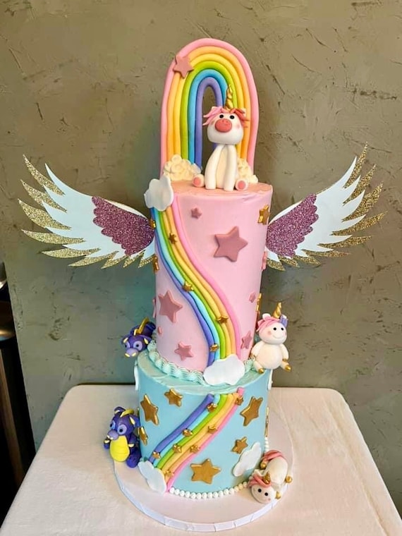 Leelee's Cakery - Magical Unicorn cake with fondant wings.... | Facebook