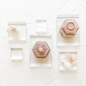 Acryl-Ständer für Hochzeitseinladungen