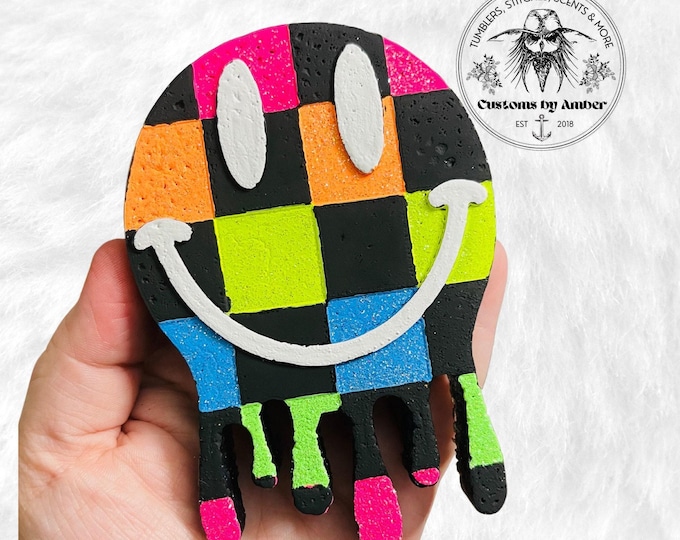 Happy Face Freshie: Checkered Drip Pattern - Aroma Beads Decor