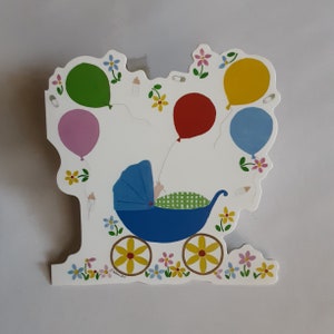 naissance,carte double découpée,  landau avec bébé, faire-part naissance, anniversaires et fêtes