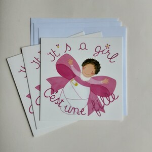 3 cartes faire-part de naissance c'est une fille, it's a girl, cartes doubles interieur blanc avec enveloppes blanches