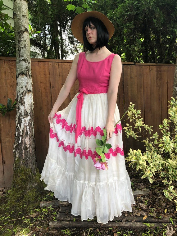 Handmade Cottagecore Vintage Dress 1950s-1960s