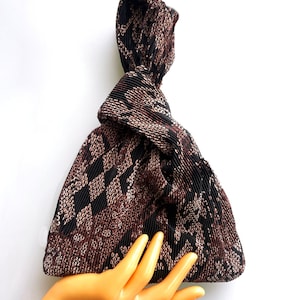 Handmade japanese knot bag, wrist clutch with geometric pattern fabric