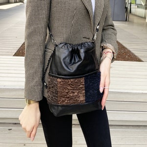 Crossbody small bucket bag in fabric faux fur, vegan leather.