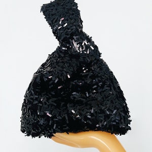 Wristlet knot purse, handbag japanese clutch, evening elegant accessory in black sequin fabric. Gift for her, unique handmade piece.