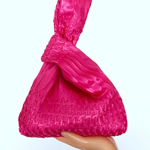 Handgemachte Japanische Knotentasche - Rosafarbene Satin-Clutch