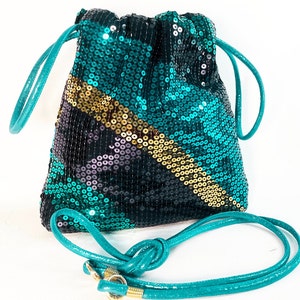 Kleine Zugbeutel, Crossbody-Clutch aus Stoff mit Pailletten