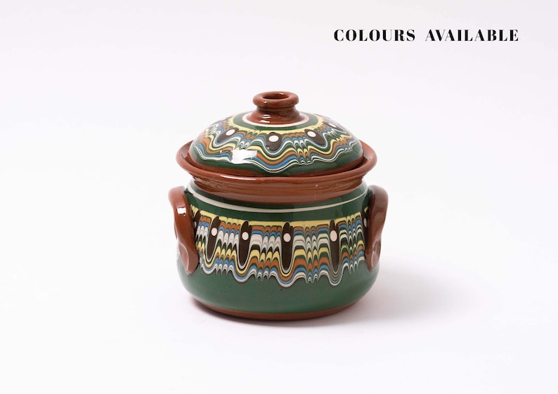 CASSEROLE DISH, BULGARIA, Cooking Pot, Small Traditional Stoneware Ceramic Pottery 600mlArtisan Hand Painted Baking Pot Dish With Lid Fern green