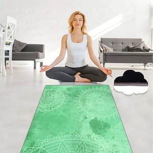 Personalized Mandala, Printed Yoga Mat With Name, Personalized Yoga Mat, Custom Yoga Mats, Yoga Lover Gift,Pilates Yoga Mat,Elegant Yoga Mat