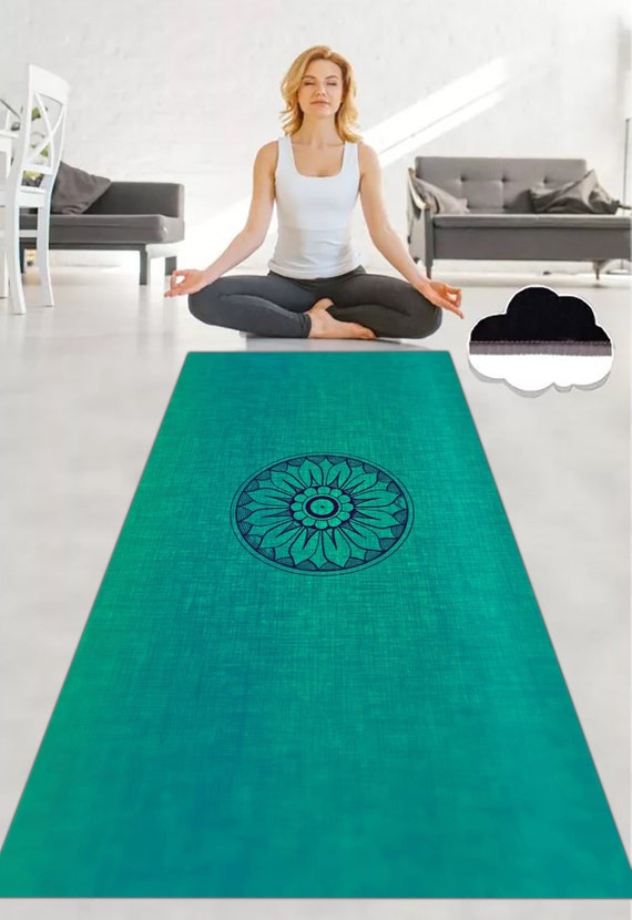 Custom Yoga Mat, Turquoise Mat, Monogram Exercise Mat, Pilates Lover Gift,  Name on Gym Mat, Lightweight Yoga Mat, Custom Photo Mat, Yoga Mat 