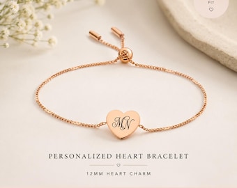 Gepersonaliseerde hartarmband voor dames | Aangepaste armband | Bedelarmband met gegraveerd hart | Verstelbare gouden armband Cadeau voor haar| Minimalistisch