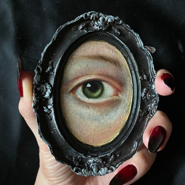 Original Lovers Eye Oil Painting: Small Framed Miniature Art (9x6cm) by Nesibe Bicici