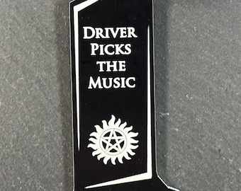 Supernatural Keychain – Dean Winchester Motel Tag Laser Engraved Acrylic Key Fob