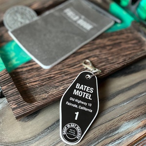 Retro Bates Motel Key Chain, Laser Engraved Key Chain, Retro Motel Key Chain, Bates Motel Key Chain, Psyco Key Chain, laser engraved gift image 2