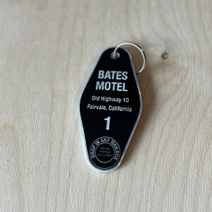 Retro Bates Motel Key Chain, Laser Engraved Key Chain, Retro Motel Key Chain, Bates Motel Key Chain, Psyco Key Chain, laser engraved gift image 8