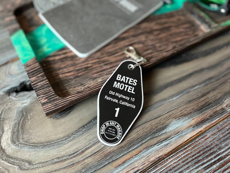 Retro Bates Motel Key Chain, Laser Engraved Key Chain, Retro Motel Key Chain, Bates Motel Key Chain, Psyco Key Chain, laser engraved gift image 5