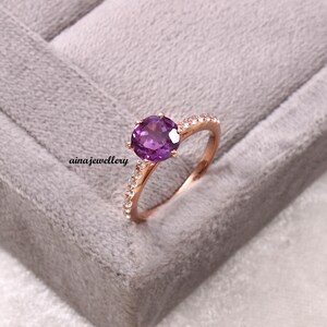 Color Change Alexandrite Ring: Sterling Silver, June Birthstone