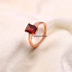 Natural Garnet, 925 Sterling Silver, Promise Ring, Garnet Ring, January Birthstone, Octagon Cut Garnet, Wedding Ring, Vintage Ring, Gift Her