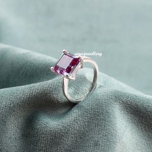 Alexandrite Ring, Vintage Ring, Wedding Ring, Pave Ring, Statement Ring, Bridal Ring, Alexandrite, June Birthstone, Silver Ring, Brides Ring