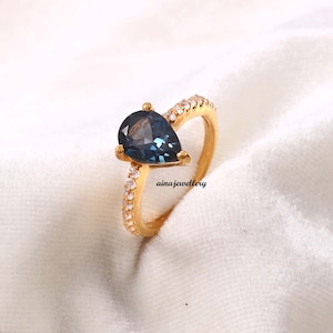 London Blue Topaz, Blue Topaz Jewelry, 925 Sterling Silver, Pear Cut Topaz, Blue Topaz Ring, Steller Ring, Sterling Silver Ring, Bridal Ring