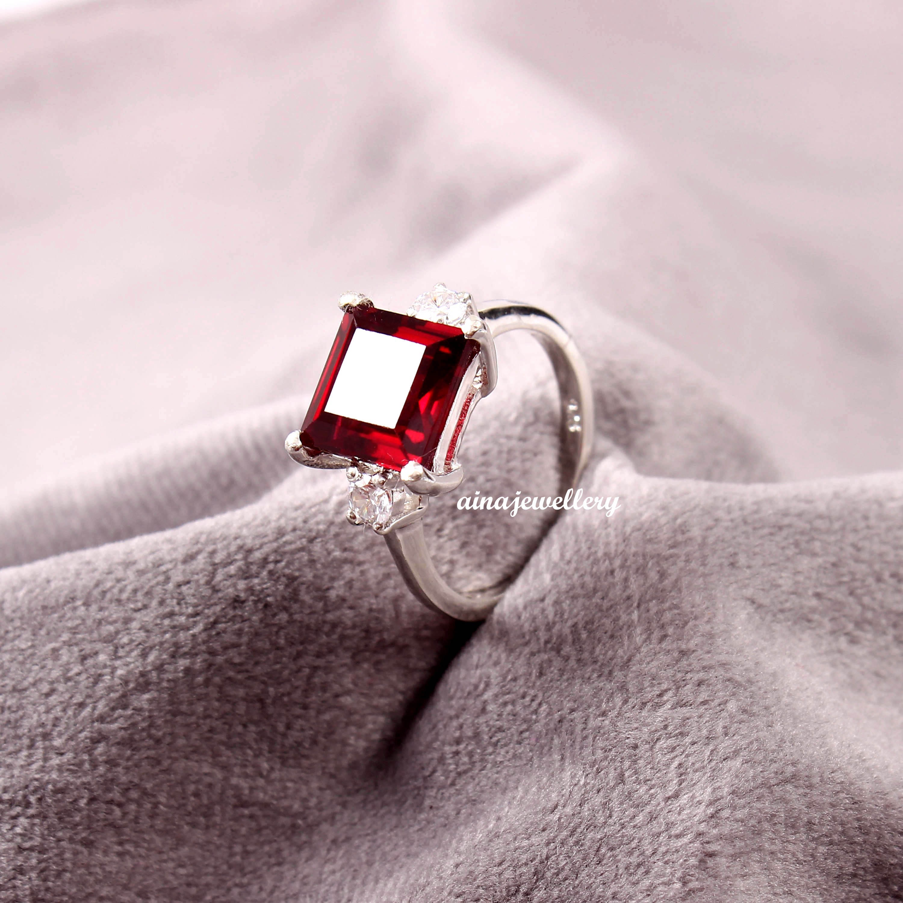 Estate 18 Karat White Gold & Platinum Ruby And Diamond Ring -  002-820-13000014