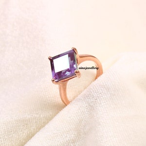 Anillo de alejandrita, anillo de plata de ley 925, anillo solitario, anillo de novia, anillo llamativo, alejandrita, anillo vintage, anillo con propósito, regalo para ella