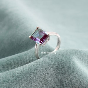 Alexandrite Ring, Alexandrite Jewelry, 925 Sterling Silver, Solitaire Ring, June Birthstone, Octagon Cut Ring, Wedding Ring, Birthday Ring