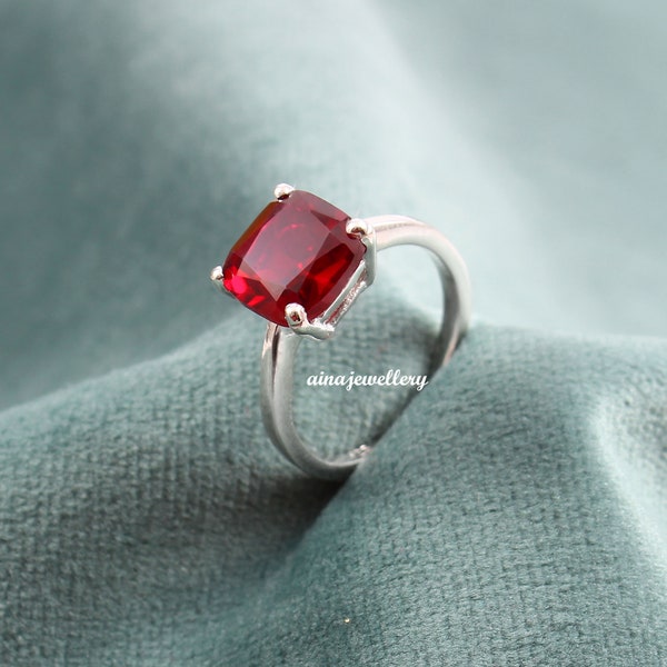 Bague rubis, bague solitaire, bijoux rubis rouge, argent sterling 925, bague solitaire, pierre de naissance de juillet, bague taille coussin, bague cadeau d'anniversaire