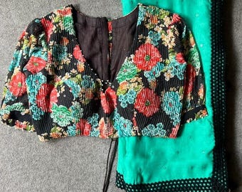 Cyaanblauwe designer saree met handgemaakte blouse