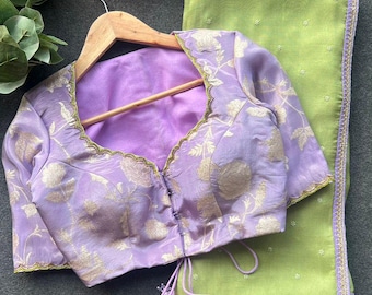 Groene jute sari met lavendelkleurige handwerkblouse