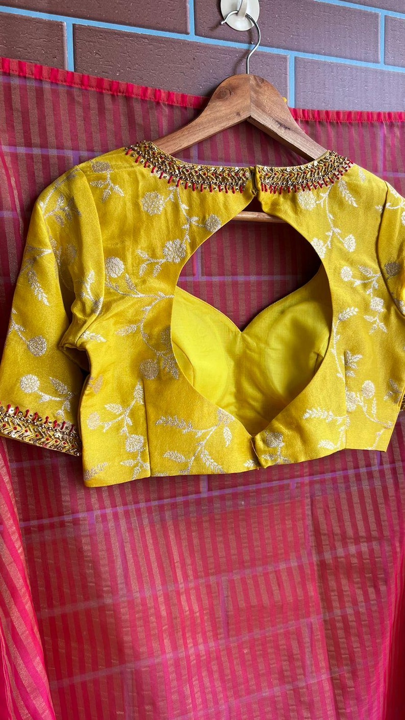 Pink Color Crushed Tissue Saree With Contrast Yellow Color Blouse